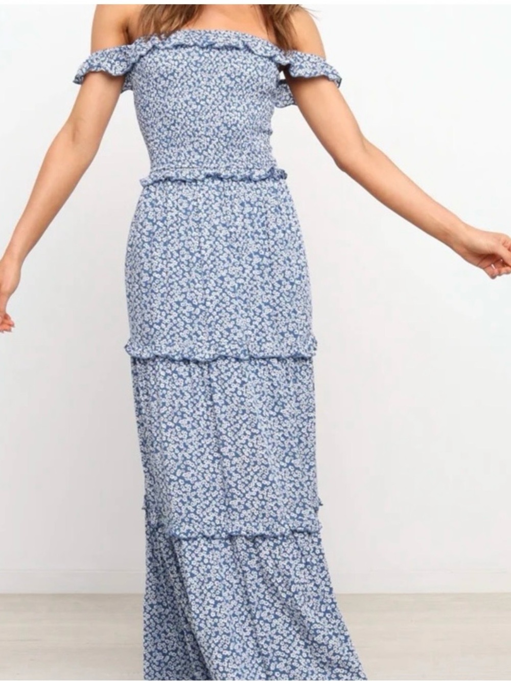 NWOT Petal & Pup Flemington Blue Floral Smocked Tiered Maxi Dress